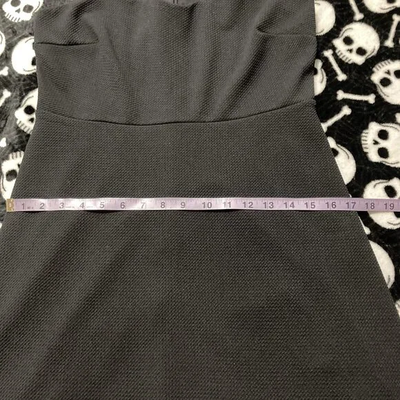 REITMAN'S Vintage black cut out design neckline fit & flare dress ~ SMALL MEDIUM - Picture 9 of 14